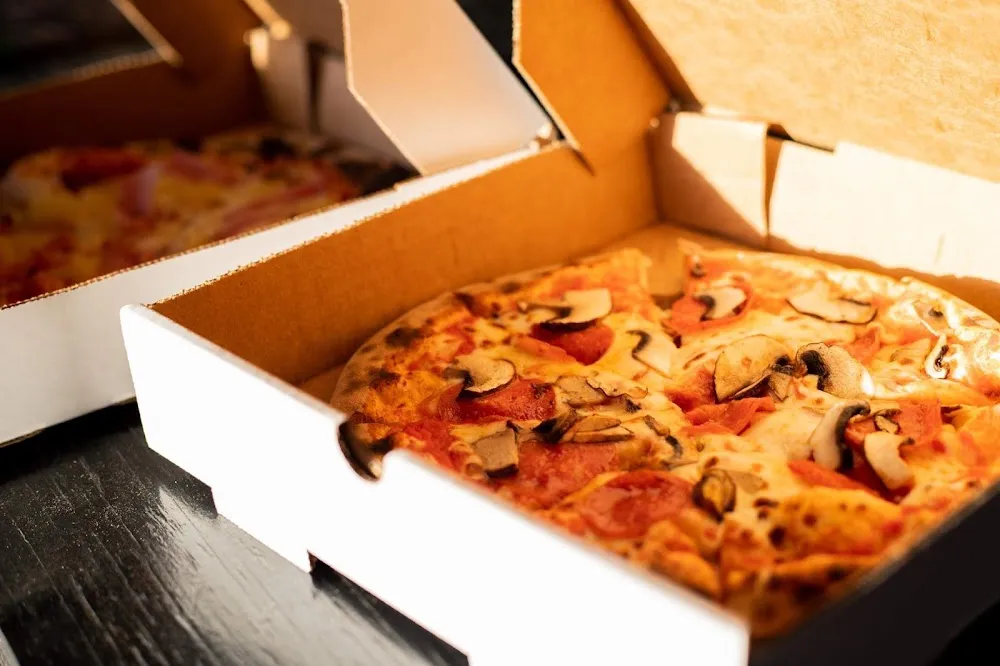 Pepperoni Mushrooms Pizza